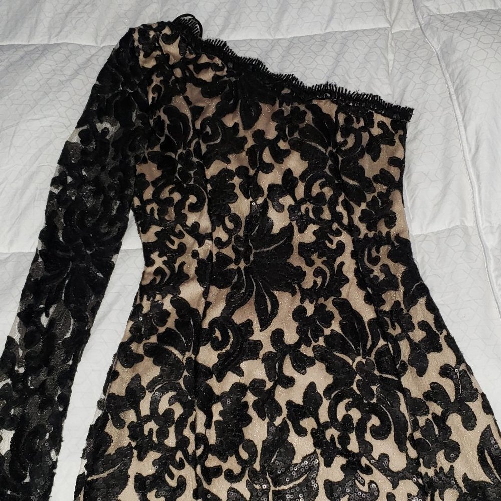 Elegant sequins dress
